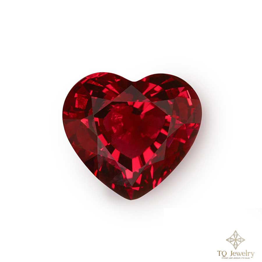 HEART SHAPE GARNET (GARNET CÓ HÌNH DẠNG TRÁI TIM)